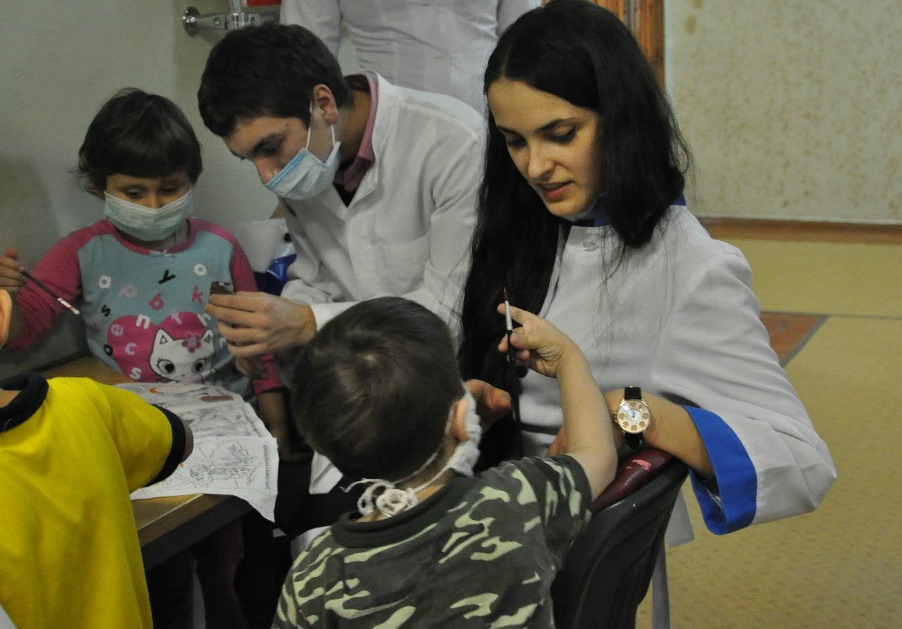 Студенти СумДУ відвідали Сумську обласну дитячу клінічну лікарню