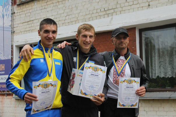 Гандбольні команди СумДУ очолили турнірну таблицю відкритої обласної ліги