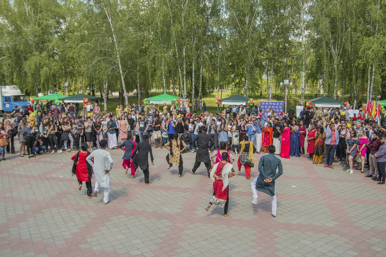 У СумДУ пройшов фестиваль науки, освіти і культури